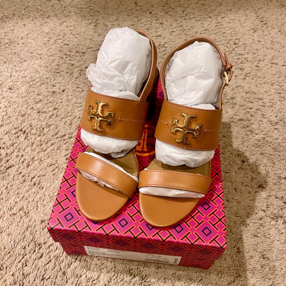 SOLD Everly 65MM Tory Burch